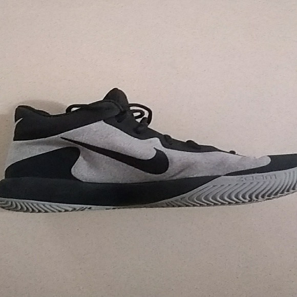 Nike Zoom KD Trey 5 V basketball shoes - Picture 3 of 4
